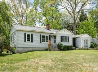 508 Higate Rd, Hendersonville, NC 28791