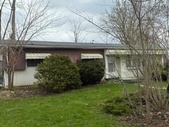 24 Nature Trail Rd, Innisfil, ON L9S 1N4
