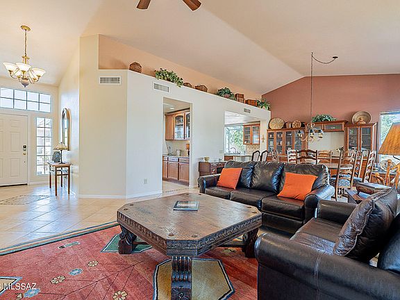 4th image of 65512 E Brassie Dr