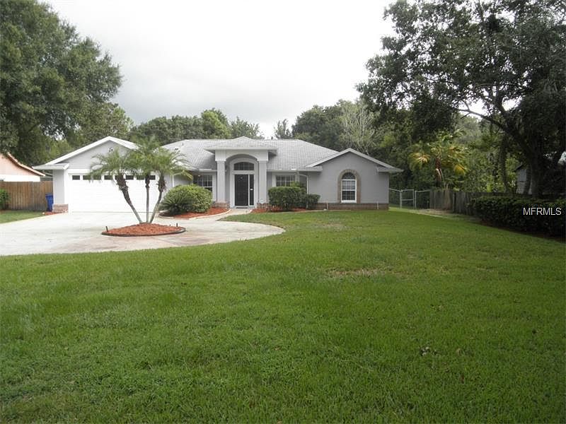 1st image of 901 Hollyshore Dr