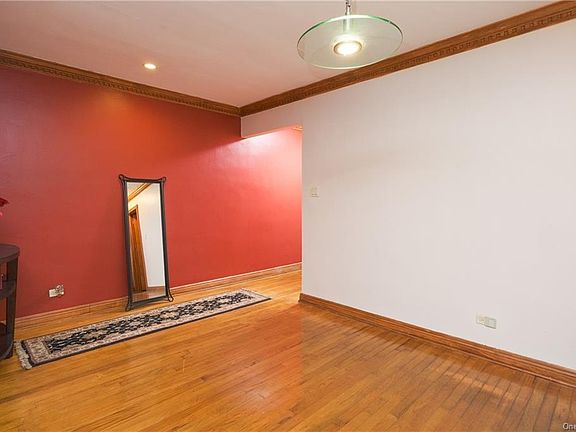 2nd image of 3531 Bronxwood Ave #1D