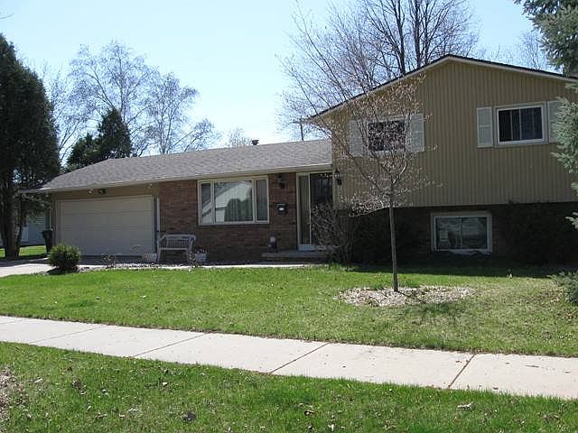 1st image of 954 Saint Marys St