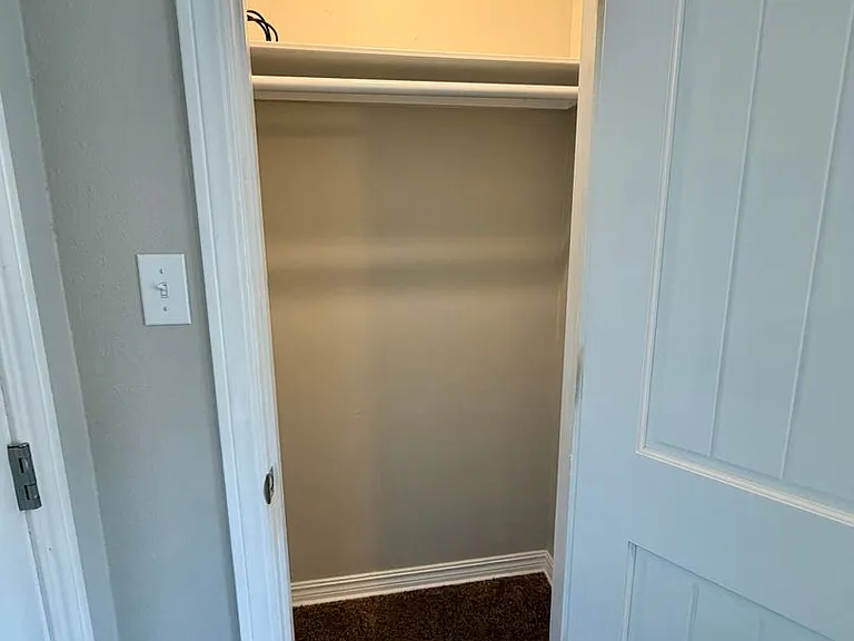 2120 Garner Ln — Photo 27