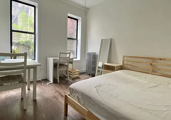 Rented by Corcoran | media 6