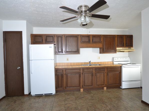 97 Palomino Dr #2, Weirton, WV 26062