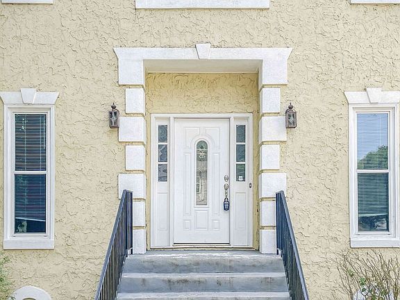 2nd image of 3000 Manning Dr