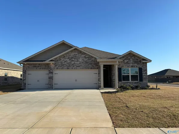 238 Antler Ridge Dr, Huntsville, AL 35811