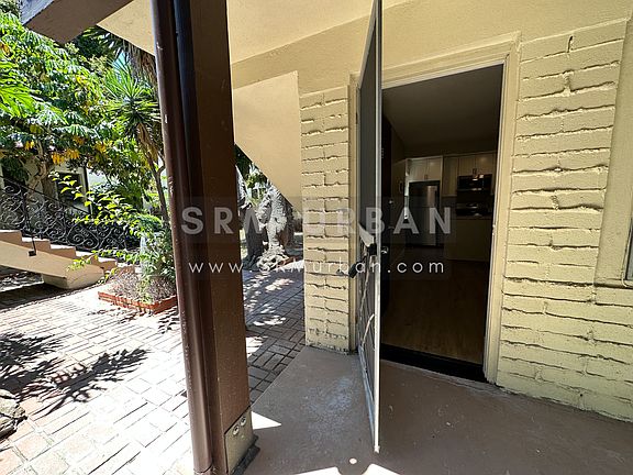 4th image of 4280 Campus Ave APT E