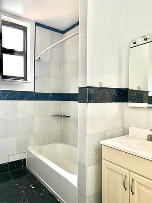 Rented by Compass | media 5