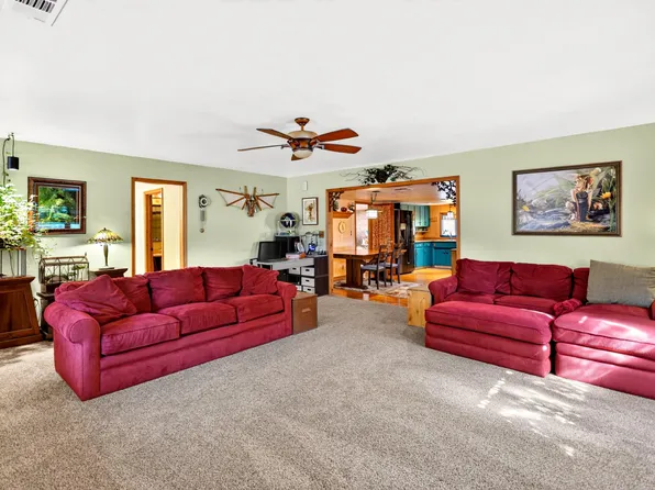 21019 Old Alturas Dr, Redding, CA 96003