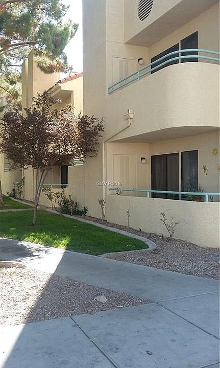 1st image of 910 N Sloan Ln APT 204