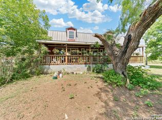 7272 Fm 1333, Charlotte, TX 78011