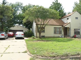 121 S Tracy St, Wichita, KS 67209
