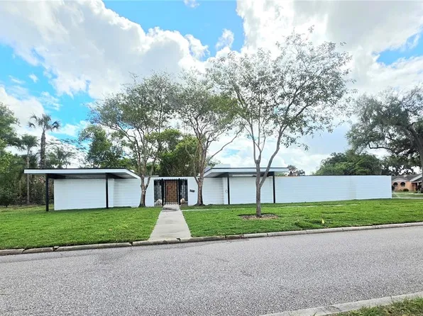 1390 S Swearingen Ave, Bartow, FL 33830