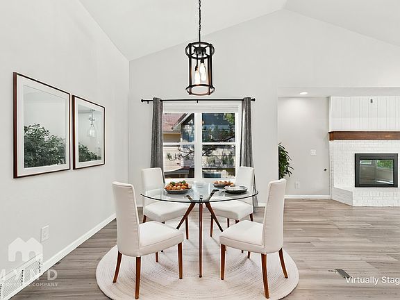 3rd image of 2378 Ranch Dr