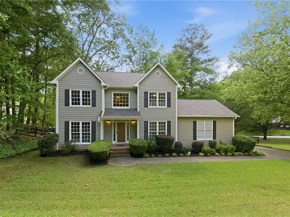 1925 Crescent Rdg, Cumming, GA 30041