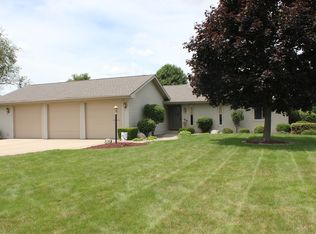 23833 Mint Ct, South Bend, IN