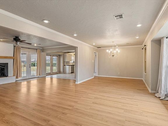 3rd image of 7522 NW Stonegate Pl
