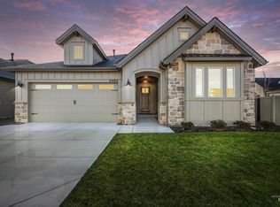 2465 E Berghan Ln, Meridian, ID 83642