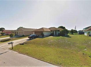 1650 Canon Ave NW, Palm Bay, FL 32907