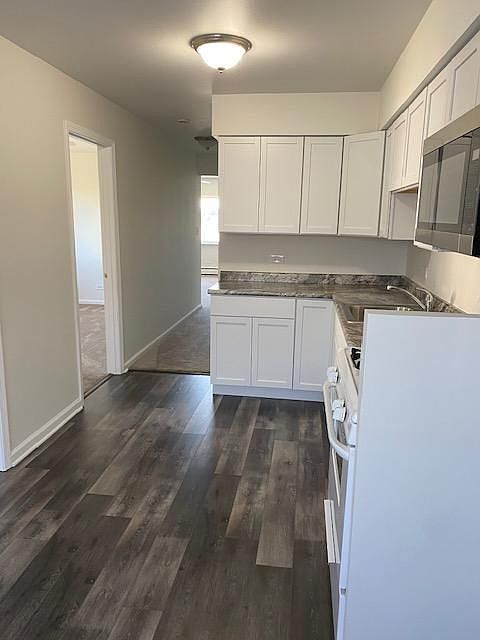 1st image of 10450 Carol Ct APT 2E