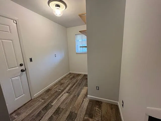 4033 Ramblewood Dr — Photo 24