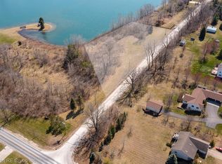 9075 Crane Rd, Milan, MI 48160