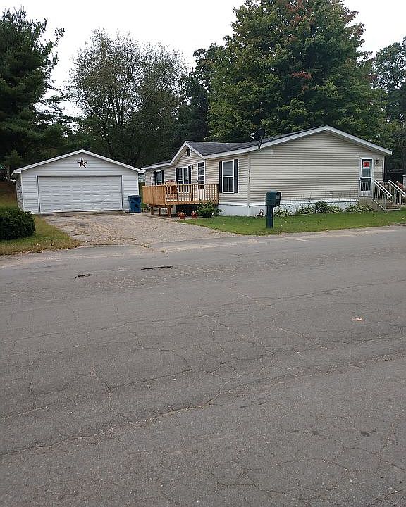 1st image of 25351 Macarthur Dr