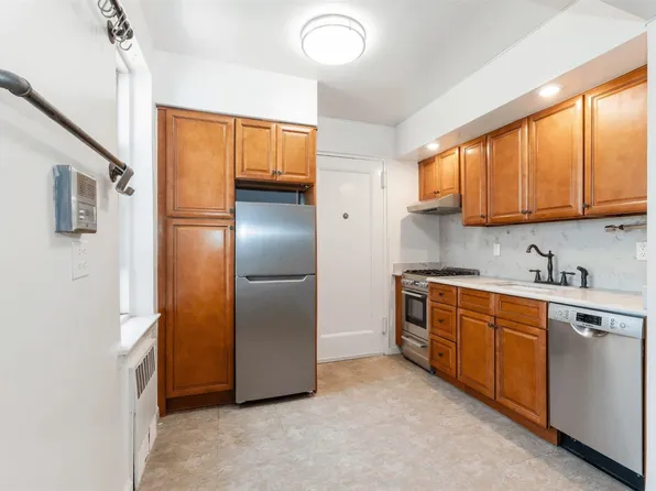 39-60 52nd Street #5G, Woodside, NY 11377