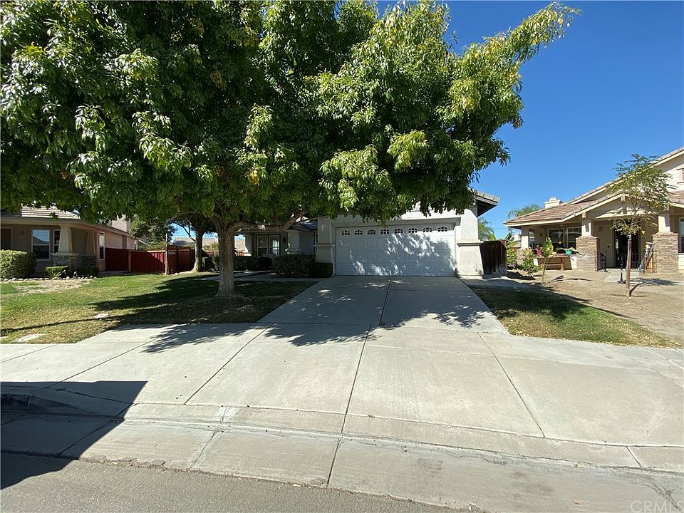 1st image of 271 Marmalade Ln