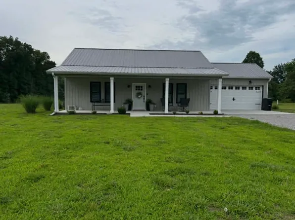 13271 Hope Ln, Benton, IL 62812