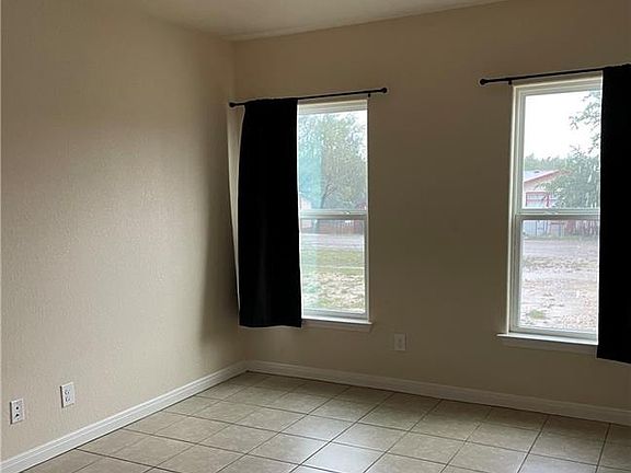 5th image of 1190 Twin Deer Ln