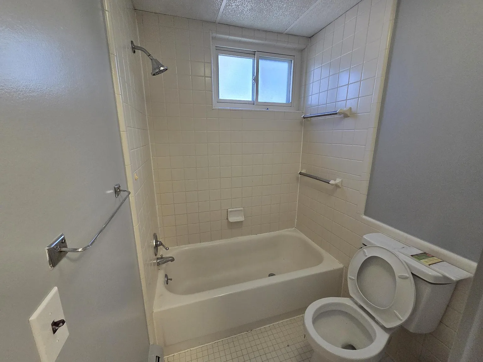 2 bed, 850 sqft, $1,198 — Photo 4