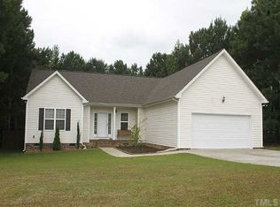 12 Riverstone Dr, Fuquay Varina, NC 27526