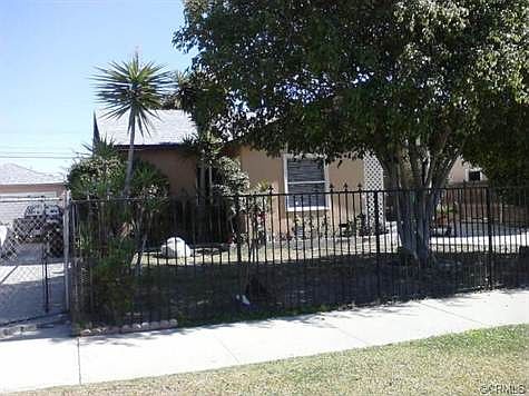 2nd image of 4954 Wimmer Ave