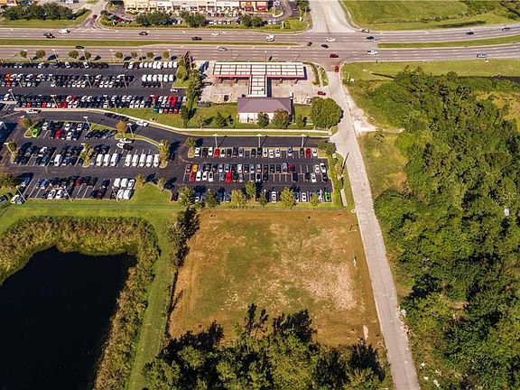 4th image of 3034 Bill Beck Blvd