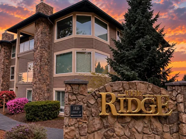 1419 Digby Place #205, Mount Vernon, WA 98274