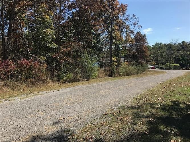 2nd image of 2001 Coweta Dr