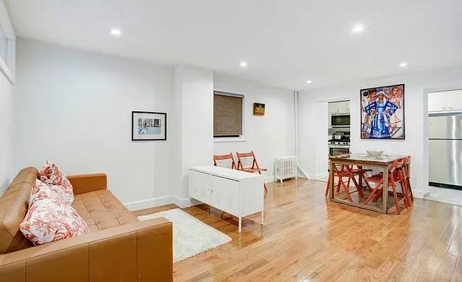 Rented by REAL New York | media 9