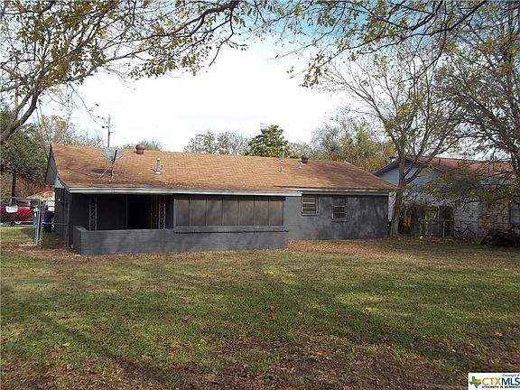 5th image of 1208 Amthor Ave