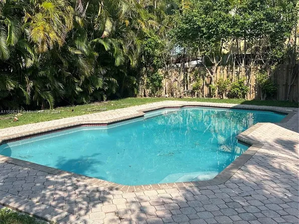 (undisclosed Address), Cutler Bay, FL 33189