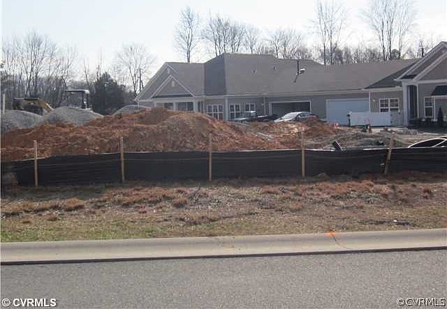 1st image of 603 Pumpkin Pl #C