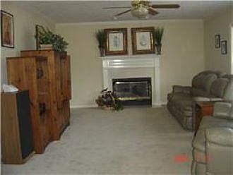 3rd image of 369 Clarkston Dr