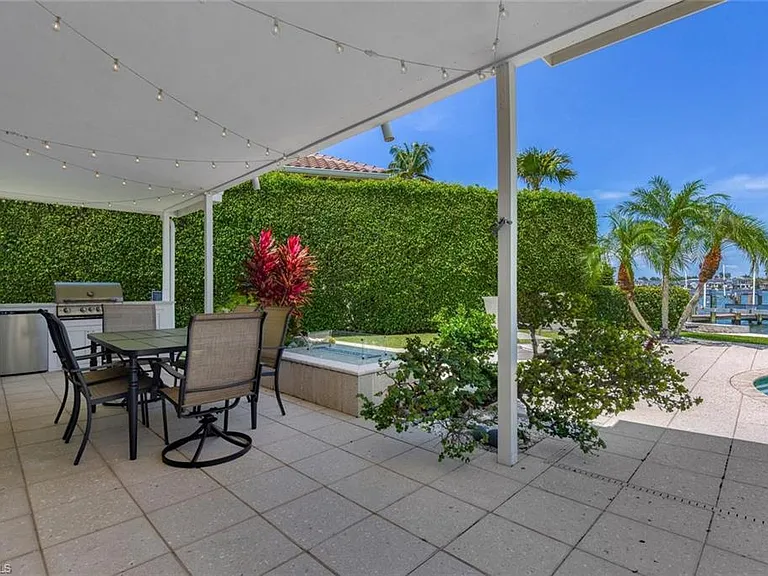 2143 Marina Dr — Photo 29