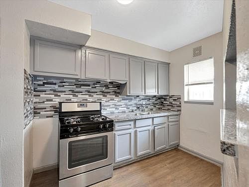 1st image of 2811 Broad St #2B-1Ba-840Sqft