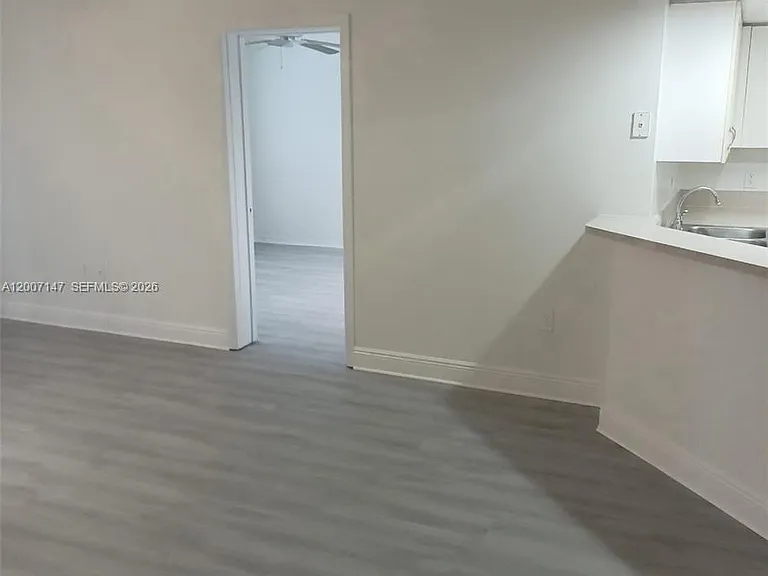 4175 N Haverhill Rd #922 — Photo 13