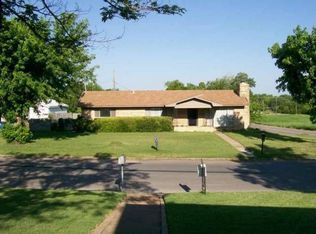 1023 Devonwood Ave, Duncan, OK 73533