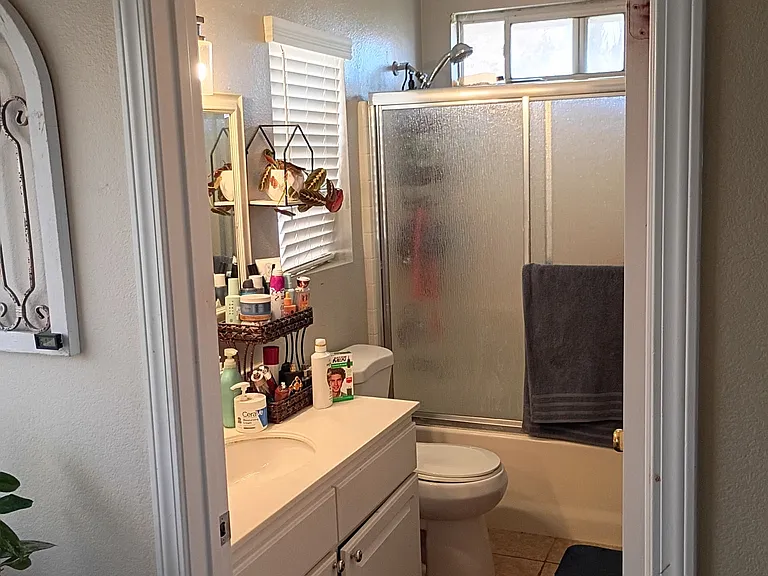 Full Bathroom 2nd Floor