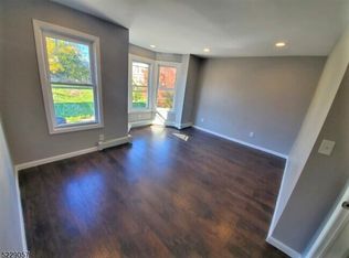 225 N 6th St FLOOR 2, Newark, NJ 07107