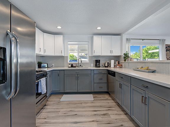 5th image of 45468 Panorama Dr